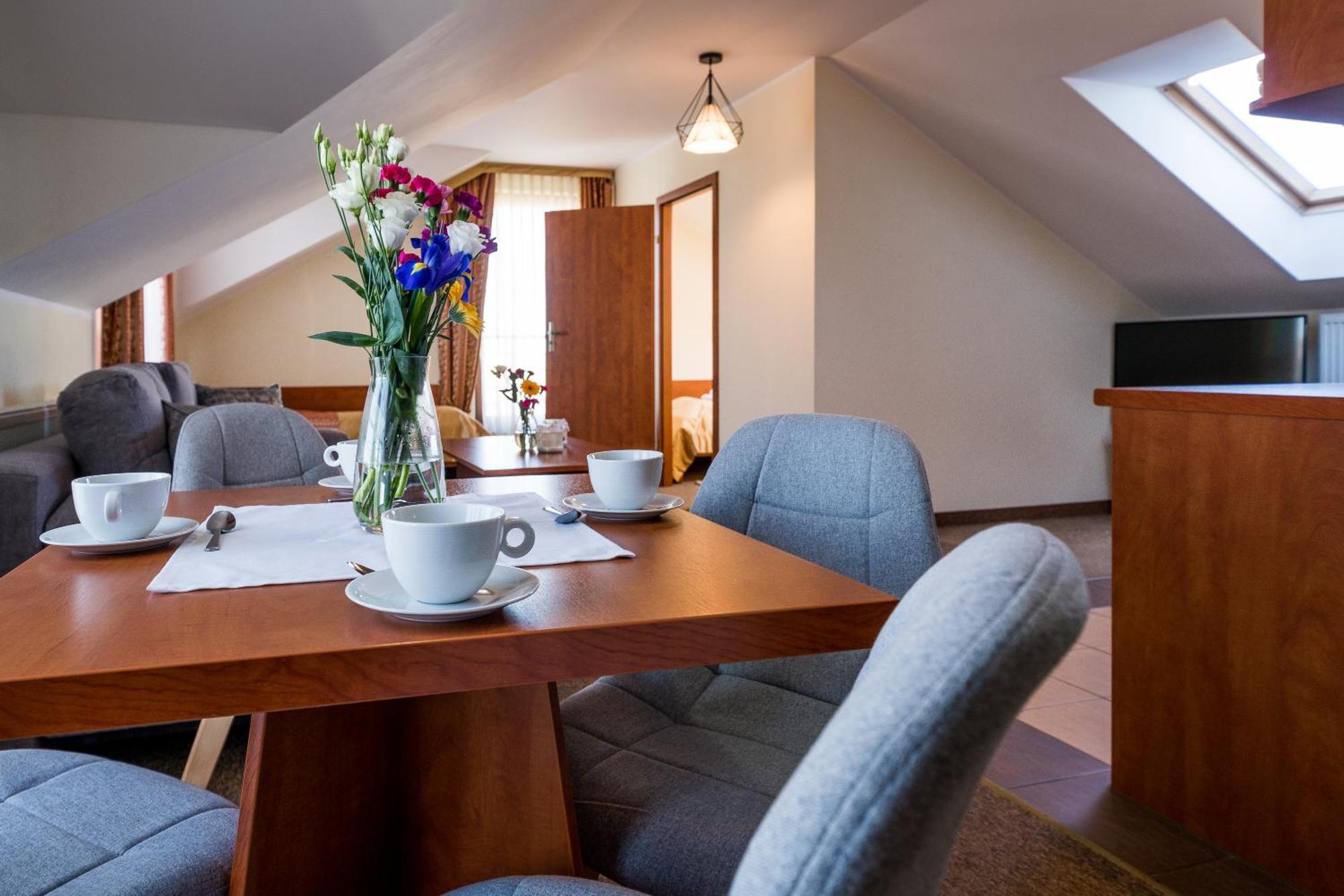 Villa Martii - Komfortowe Apartamenty Z Aneksami Kuchennymi - Spokojna Okolica, Blisko Plazy Władysławowo Eksteriør billede