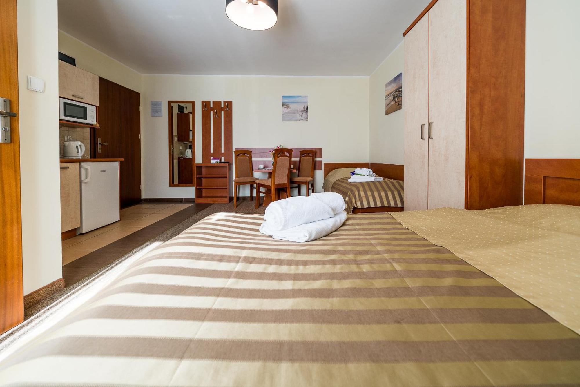 Villa Martii - Komfortowe Apartamenty Z Aneksami Kuchennymi - Spokojna Okolica, Blisko Plazy Władysławowo Eksteriør billede