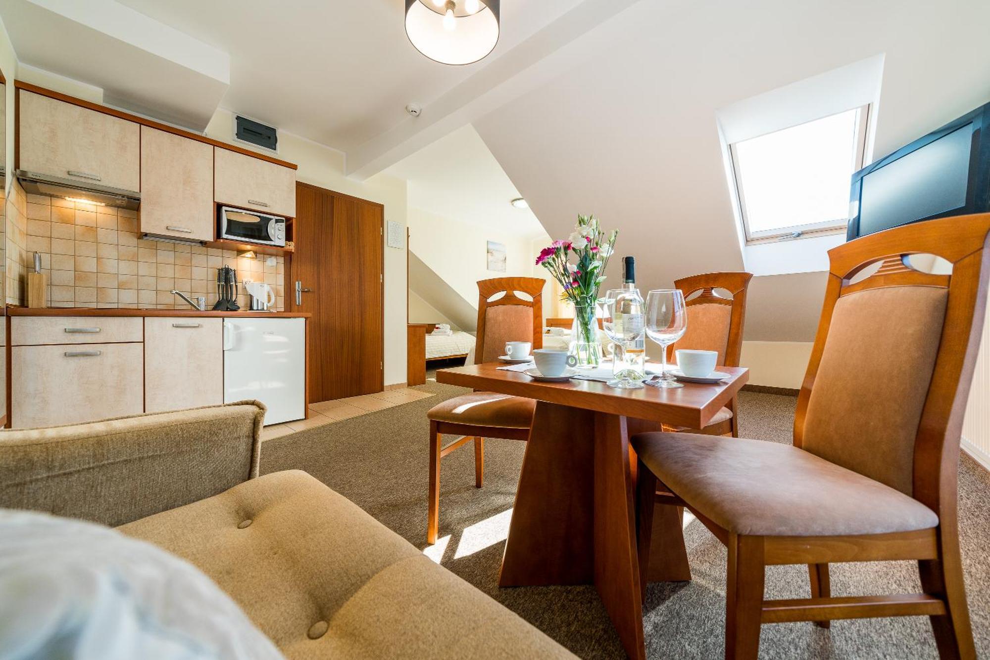 Villa Martii - Komfortowe Apartamenty Z Aneksami Kuchennymi - Spokojna Okolica, Blisko Plazy Władysławowo Eksteriør billede