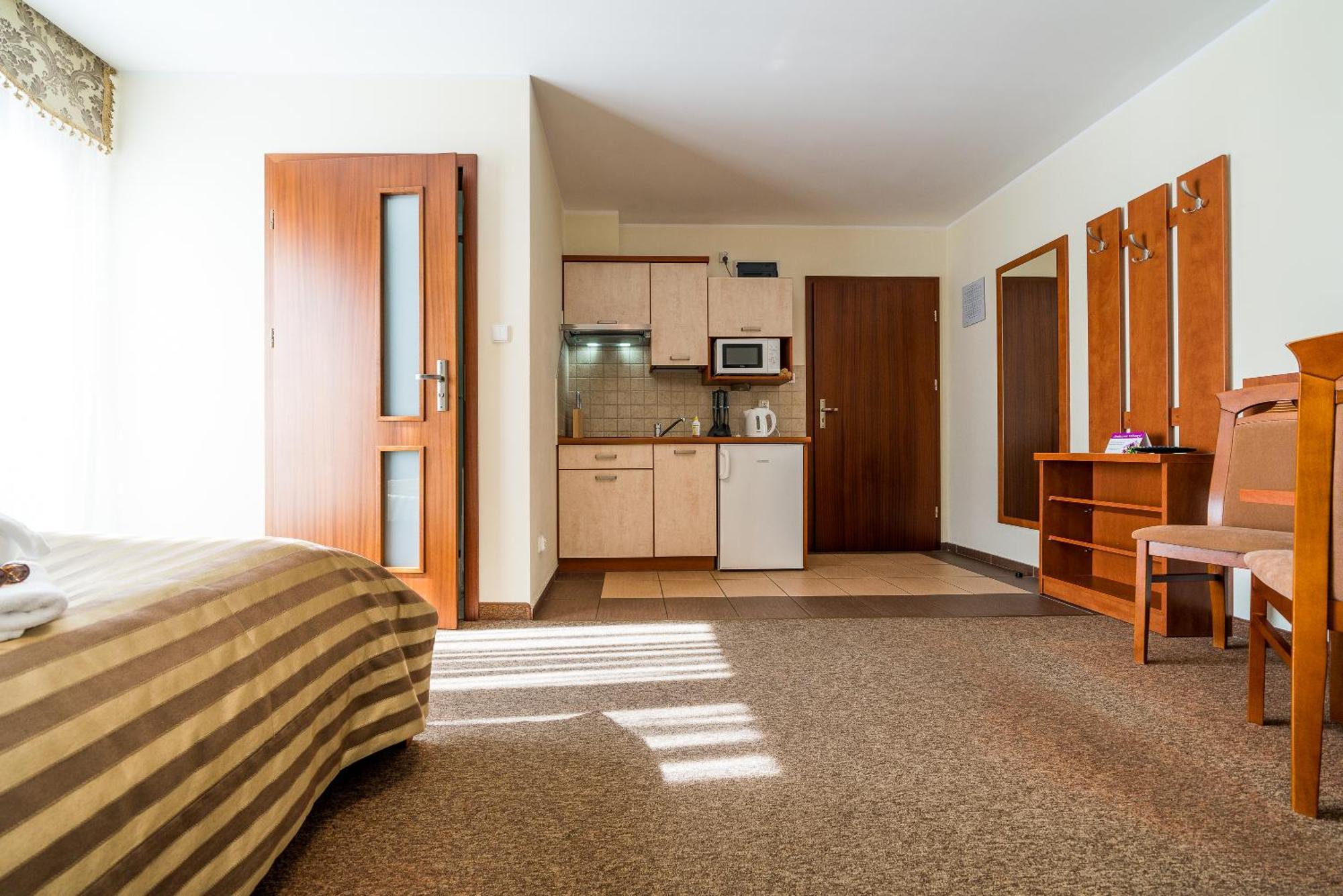 Villa Martii - Komfortowe Apartamenty Z Aneksami Kuchennymi - Spokojna Okolica, Blisko Plazy Władysławowo Eksteriør billede