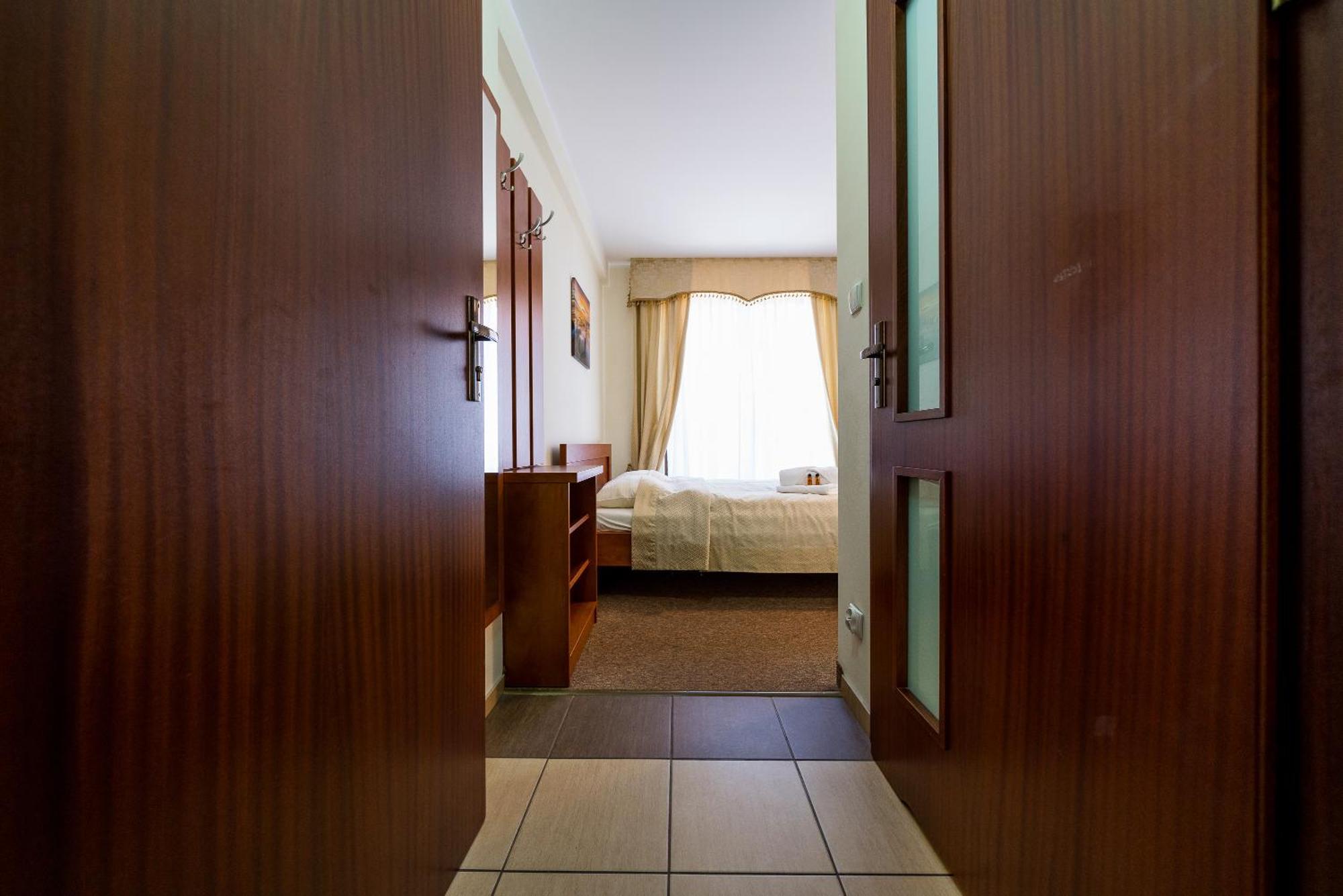 Villa Martii - Komfortowe Apartamenty Z Aneksami Kuchennymi - Spokojna Okolica, Blisko Plazy Władysławowo Eksteriør billede